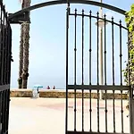 Apartamento Con Preciosas Vistas Al Mar
