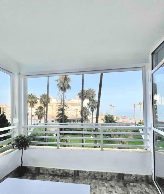 Apartamento Con Preciosas Vistas Al Mar * Málaga